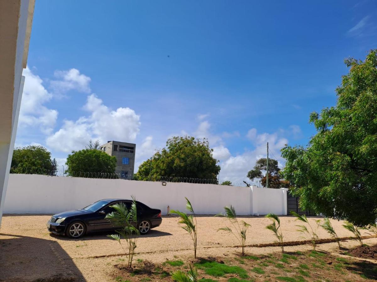 Cave Diani Holiday Apartments Диани-Бич Экстерьер фото