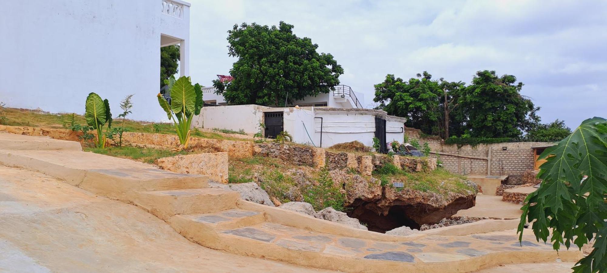 Cave Diani Holiday Apartments Диани-Бич Экстерьер фото